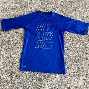 Nike Swim Boys Dri-FIT Rash Guard Blue Youth Large 11–13 Yrs  NWT